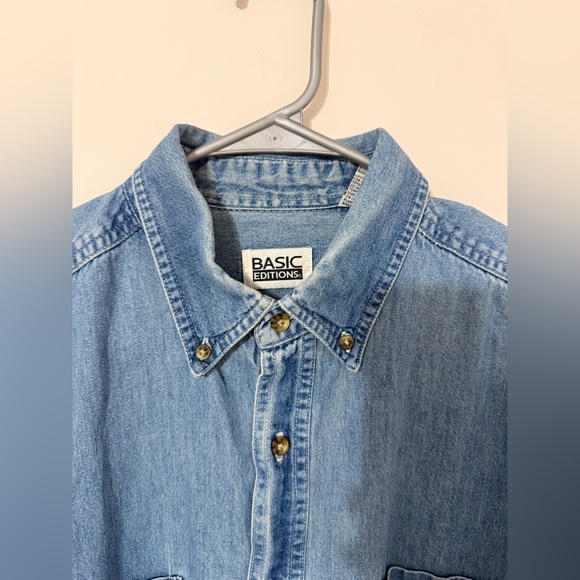 Basic Editions Light Blue Button-Up Shirt - Picture 4 of 6